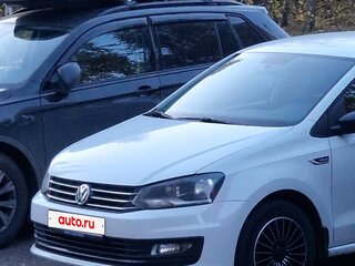2018 Volkswagen Polo V Рестайлинг, белый, 950000 рублей, вид 3
