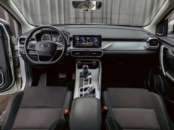 2021 Geely Coolray I, белый, 1655000 рублей - вид 15