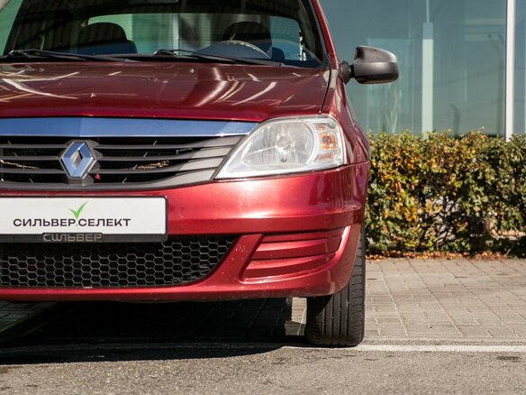 2011 Renault Logan I Рестайлинг, красный - вид 9