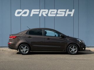 2016 Kia Rio III Рестайлинг, коричневый, 960000 рублей, вид 5