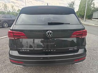 2022 Volkswagen Tharu I, чёрный, 1750000 рублей, вид 5