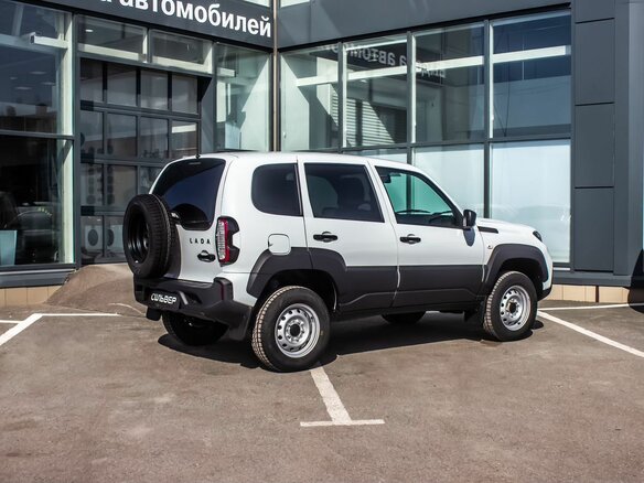 2026 Lada (ВАЗ) Niva Travel I Рестайлинг, белый, 1419000 рублей - вид 4