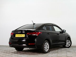 2017 Hyundai Solaris II, чёрный, 1079000 рублей, вид 4