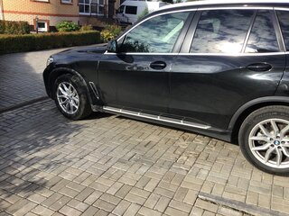 2020 BMW X5 30d IV (G05/G18), чёрный, 7800000 рублей, вид 2