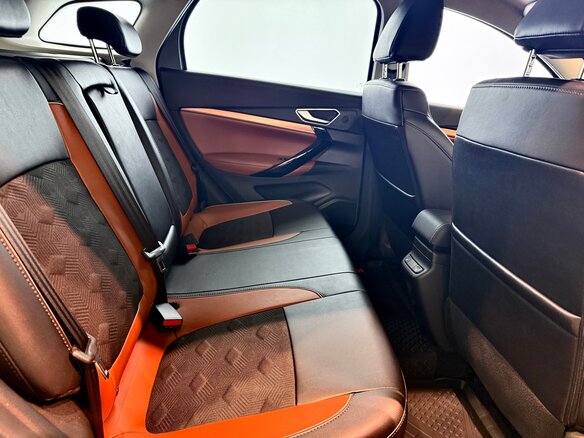 2026 Lada (ВАЗ) Vesta SW I Рестайлинг (NG), серый, 2000000 рублей - вид 21