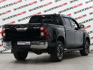 2021 Toyota Hilux VIII Рестайлинг 2, чёрный, 3795170 рублей, вид 3