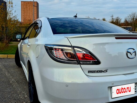 2011 Mazda 6 II (GH) Рестайлинг, белый, 1300000 рублей - вид 9