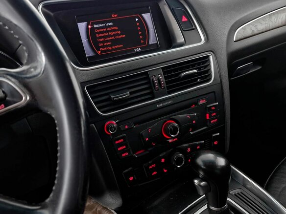 2010 Audi Q5 I (8R), чёрный, 1090000 рублей - вид 11