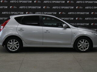 2010 Hyundai i30 I Рестайлинг, серебристый, 749000 рублей, вид 2