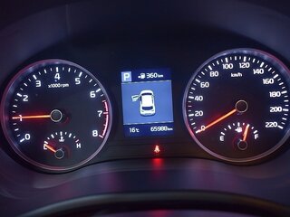 2018 Kia Stonic I, жёлтый, 1350000 рублей, вид 5