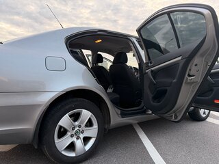 2011 Skoda Octavia II (A5) Рестайлинг, серый, 719000 рублей, вид 5