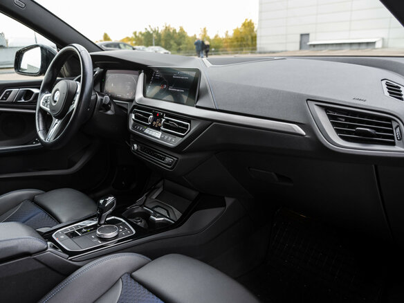 2021 BMW 2 серии Gran Coupe 218i F44, чёрный, 3089000 рублей - вид 13
