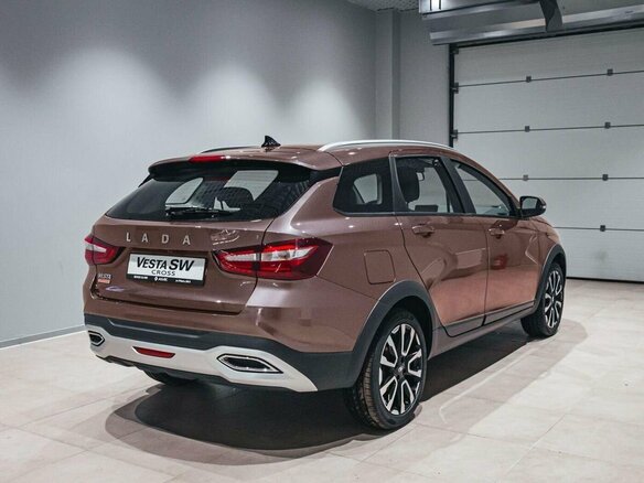 2026 Lada (ВАЗ) Vesta SW Cross I Рестайлинг (NG), коричневый - вид 3