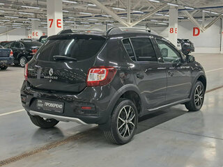 2017 Renault Sandero Stepway II, чёрный, 1080000 рублей, вид 5