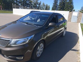 2016 Kia Rio III Рестайлинг, коричневый, 930000 рублей, вид 1