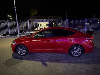 2016 Hyundai Elantra VI (AD), красный, 1100000 рублей, вид 3