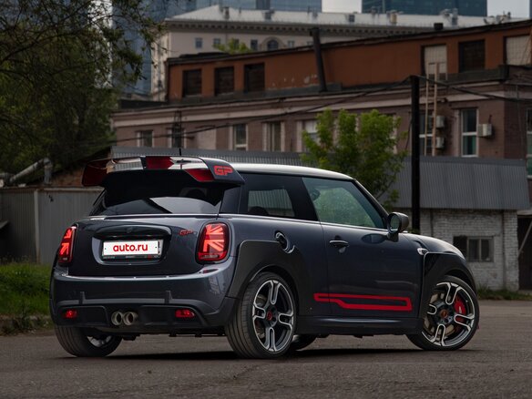 2020 Mini Hatch JCW John Cooper Works GP III (F55/F56) Рестайлинг, серый, 5600000 рублей - вид 7