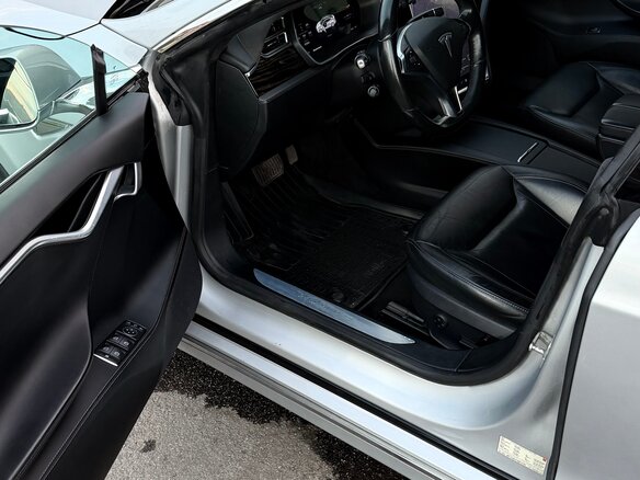 2016 Tesla Model S 75 I Рестайлинг, серый, 2650000 рублей - вид 21