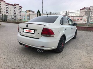 2014 Volkswagen Polo V, белый, 650000 рублей, вид 3