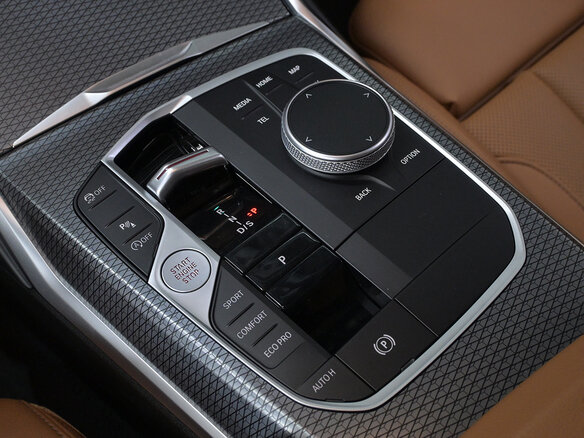 2023 BMW 3 серии 320i VII (G2x) Рестайлинг, голубой, 4450000 рублей - вид 14