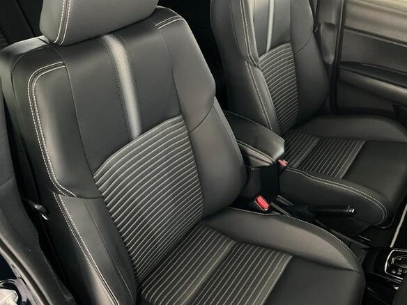 2017 Toyota Corolla Fielder XI (E160, E170, E180) Рестайлинг 1, синий, 1050000 рублей - вид 9