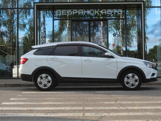 2018 Lada (ВАЗ) Vesta SW Cross I, белый, 955000 рублей, вид 4