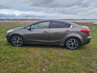 2013 Kia Cerato III, бежевый, 950000 рублей, вид 5