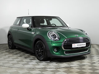 2021 Mini Hatch Cooper III (F55/F56) Рестайлинг, зелёный, 2140900 рублей, вид 3