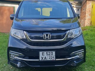 2017 Honda Stepwgn Spada V Рестайлинг, чёрный, 1750000 рублей, вид 2