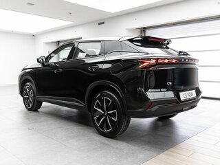 2026 Omoda C5 II, чёрный, 2649000 рублей, вид 4
