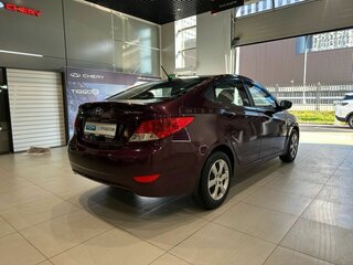2012 Hyundai Solaris I, фиолетовый, 692000 рублей, вид 4