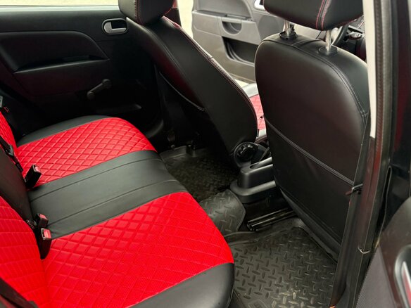 2007 Ford Fiesta Mk5, чёрный - вид 14