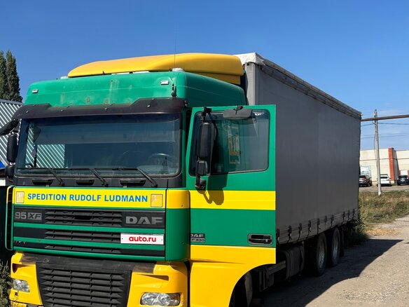 2000 DAF XF 95, зелёный, 2700000 рублей - вид 12