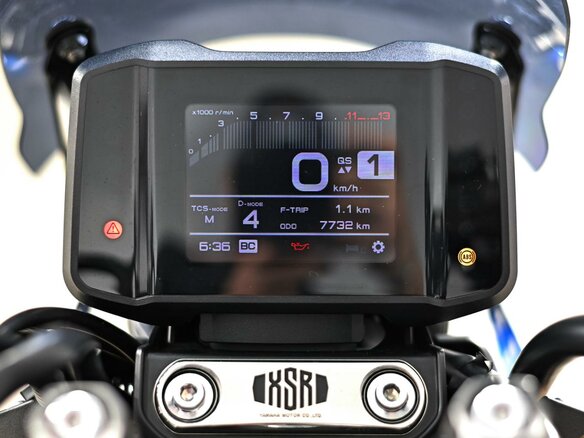 2023 Yamaha XSR900, синий, 1159000 рублей - вид 8