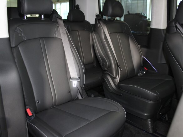 2025 Hyundai Staria I, чёрный, 9999000 рублей - вид 28
