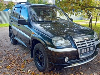 2010 Chevrolet Niva I Рестайлинг, чёрный, 630000 рублей, вид 2