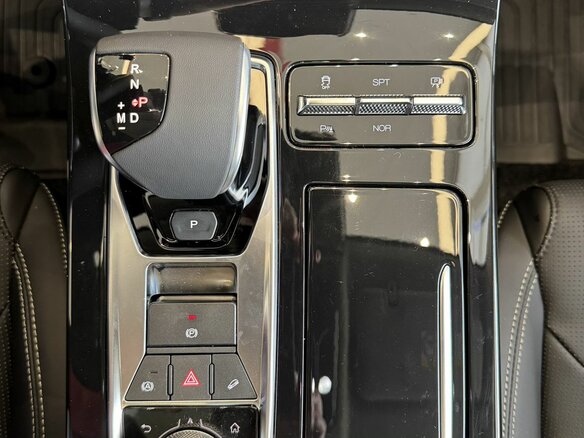 2026 Jetour X70+ I Рестайлинг, чёрный, 3069000 рублей - вид 19