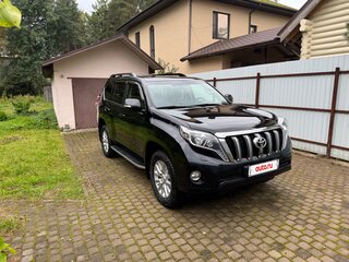 2016 Toyota Land Cruiser Prado 150 Series Рестайлинг 1, чёрный, 3750000 рублей, вид 2
