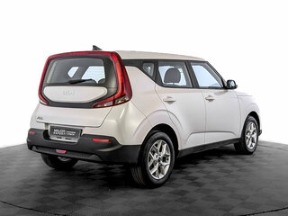 2022 Kia Soul III, белый, 1950000 рублей, вид 5