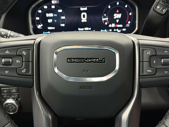 2026 GMC Sierra, чёрный, 13930000 рублей - вид 20