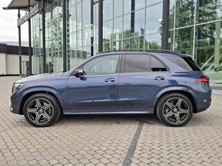 2025 Mercedes-Benz GLE 300 d II (V167) Рестайлинг, синий, 15300000 рублей, вид 3