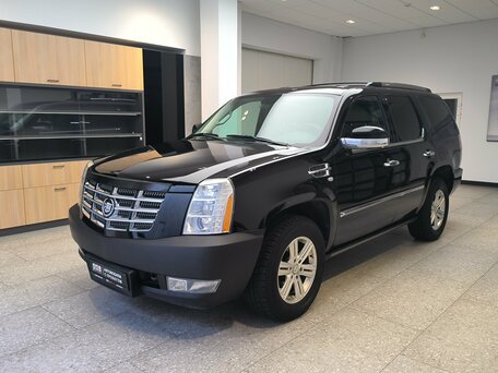Cadillac Escalade III