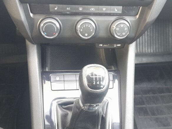 2015 Skoda Octavia III (A7), белый - вид 13