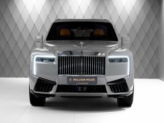 2026 Rolls-Royce Cullinan I Рестайлинг (Series II), чёрный, 64990000 рублей, вид 2