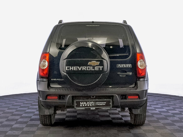 2018 Chevrolet Niva I Рестайлинг, чёрный, 700000 рублей - вид 5