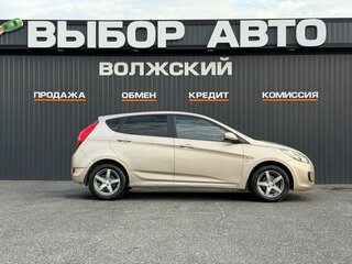 2011 Hyundai Solaris I, бежевый, 670000 рублей, вид 3