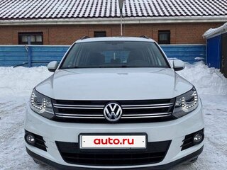 2015 Volkswagen Tiguan I Рестайлинг, белый, 1550000 рублей, вид 1
