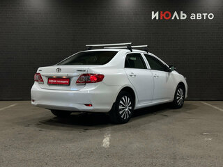 2010 Toyota Corolla X (E140, E150) Рестайлинг, белый, 1090000 рублей, вид 5