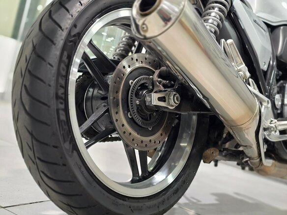 2013 Honda CB 1100, серый, 750000 рублей - вид 10