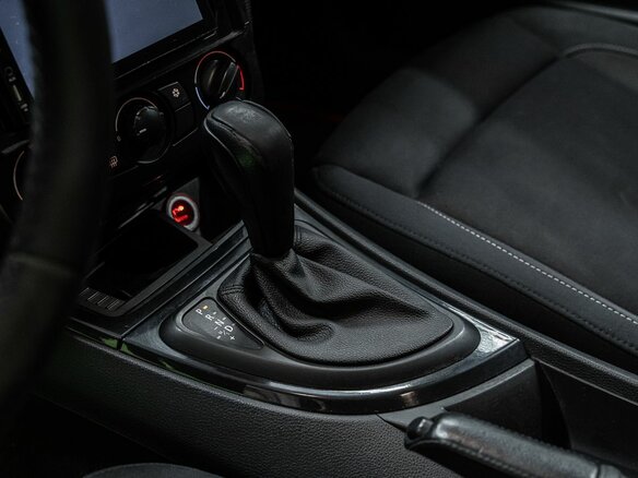 2008 BMW 1 серии 118i I (E81/E82/E87/E88) Рестайлинг, чёрный - вид 22